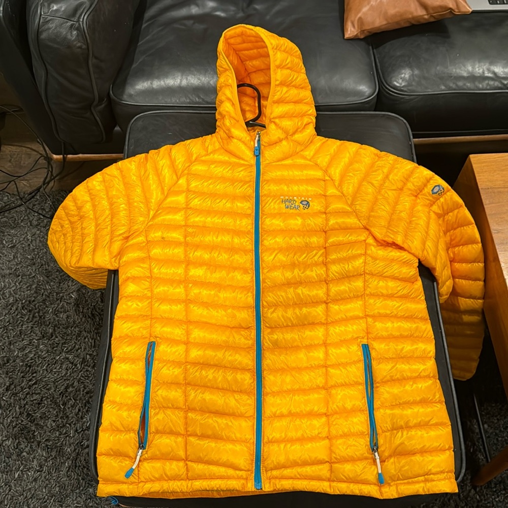 Mountain Hardware Ghost Whisperer Jacket, Men’s Size Large, Like New